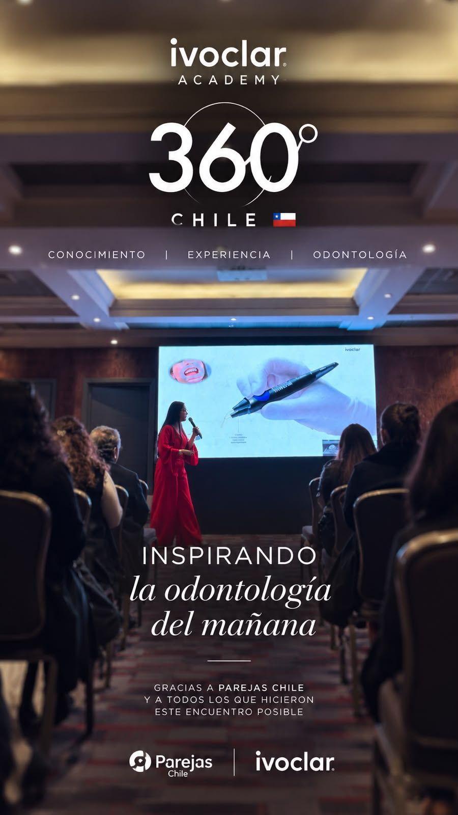 Dra. Andrea Morales presentando ante odontólogos en Chile